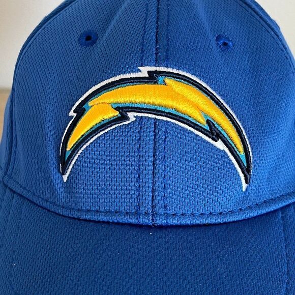 Chargers NFL Hat - Picture 5 of 14